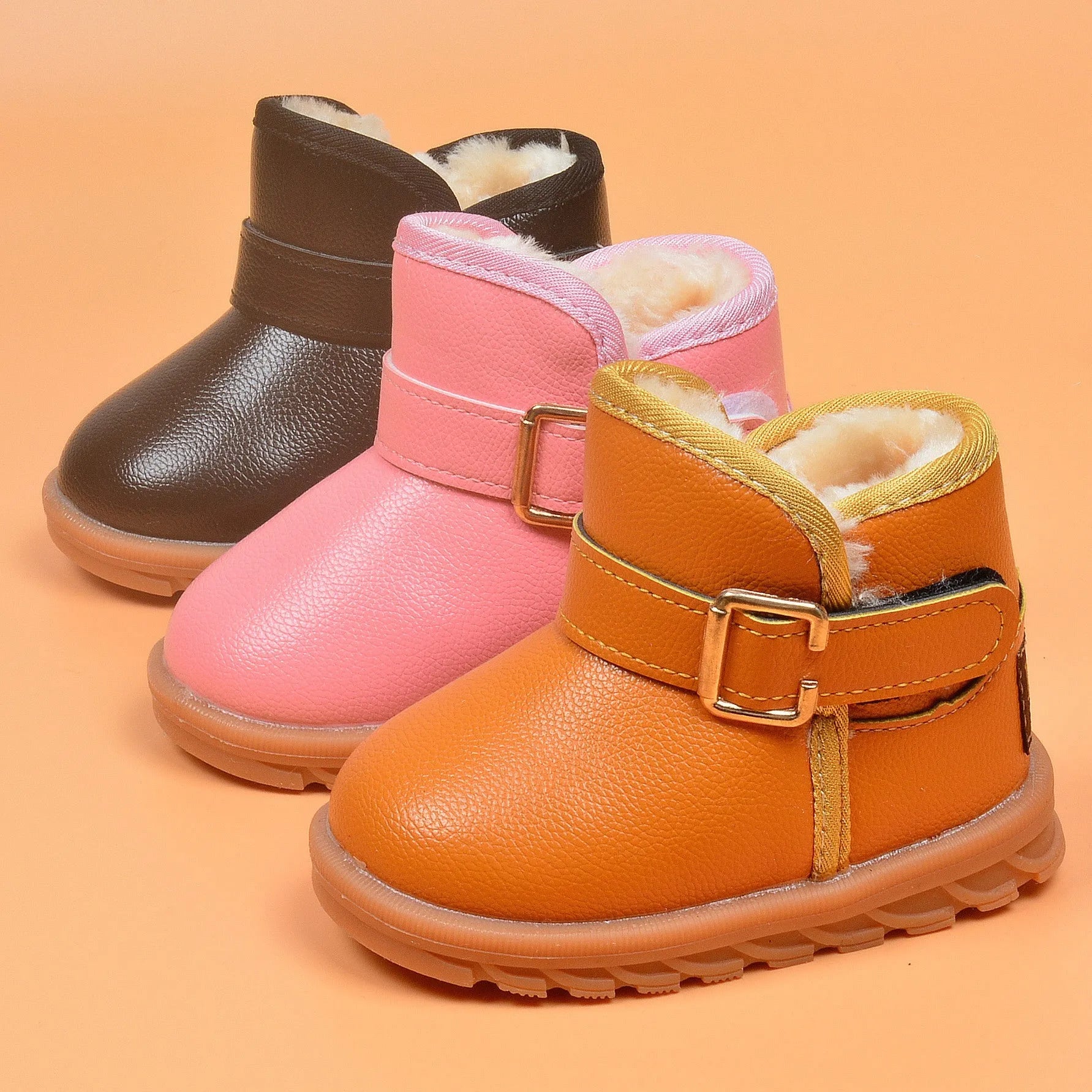 SNUGGI™ - Botte hiver bébé : Offrez confort et style à leurs premiers pas Image