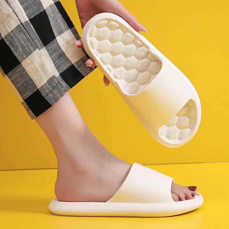 NUBIA™ - Claquette orthopédique : Confort et soutien pour vos pieds fatigués