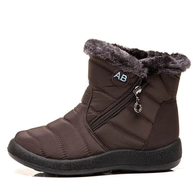 NORDIA™- Bottine fourrée femme – Alliez style et confort irrésistible ! Image