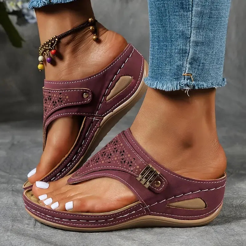 SOLENA™ - Sandales compensées confortables en cuir pour femmes – Élégance et bien-être garantis Image