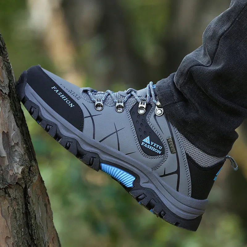 TRAILGUARD™ - Chaussure randonnée antidérapante – Confort, Sécurité & Performance Image