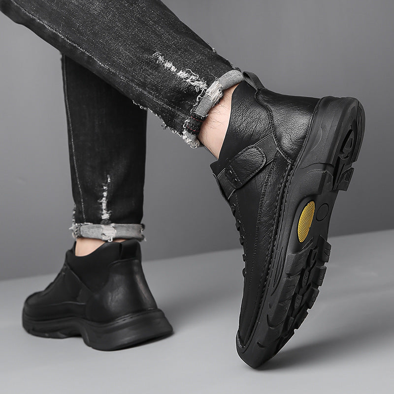 Bottes homme en cuir noir Orthopodys, marque exploitée par AIIBORI (SASU), avec doublure polaire et semelle épaisse