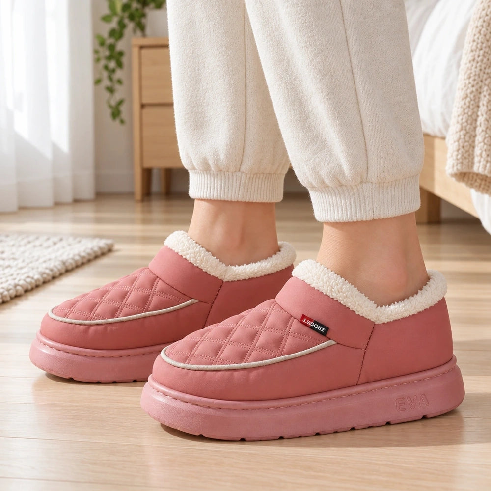 Chaussons Orthopodys, marque exploitée par AIIBORI (SASU) roses matelassés à semelle plateforme et doublure polaire