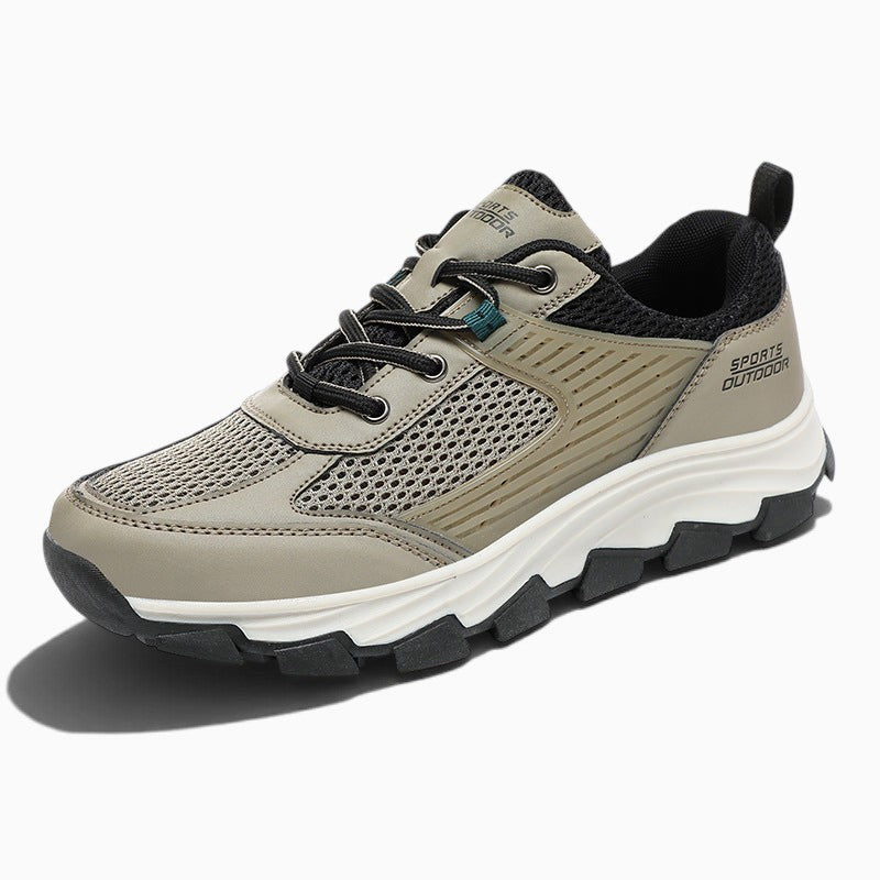 Chaussure de randonnée Orthopodys, marque exploitée par AIIBORI (SASU), basse en maille beige, grise et noire à lacets