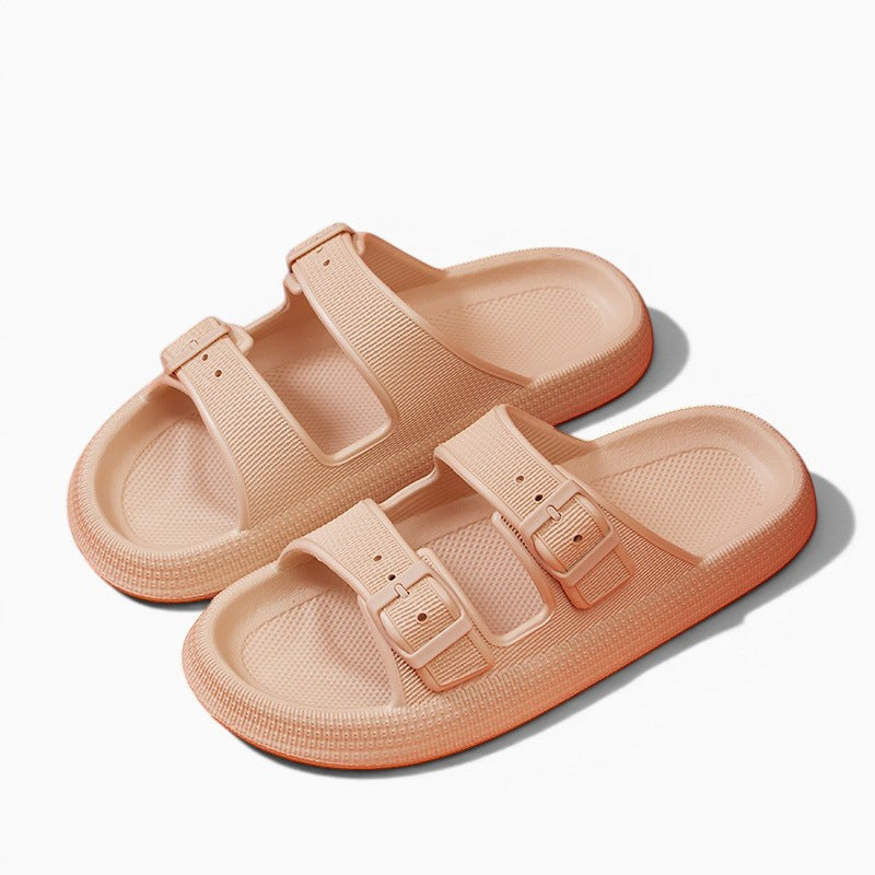 Mules orthopédiques Orthopodys, marque exploitée par AIIBORI (SASU), couleur beige, double bride réglable et plateforme.