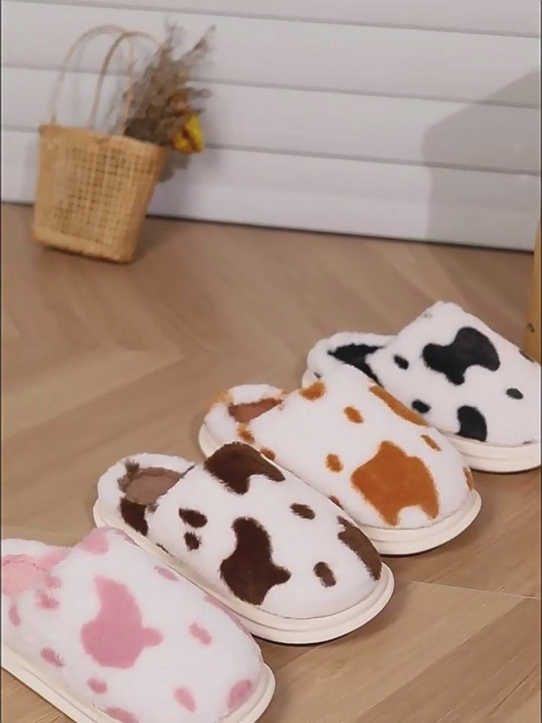 COWZY™ - Chausson vache femme confortable pour l’intérieur